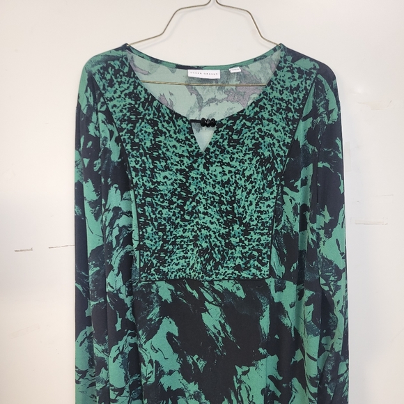 Susan Graver - Picture 2 of 7